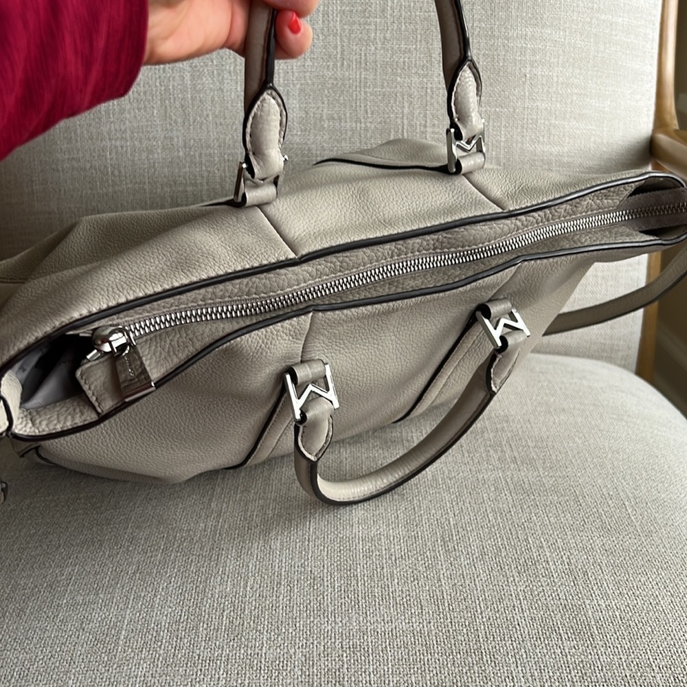 Michael Kors grey tote with shoulder strap - Picture 7 of 10